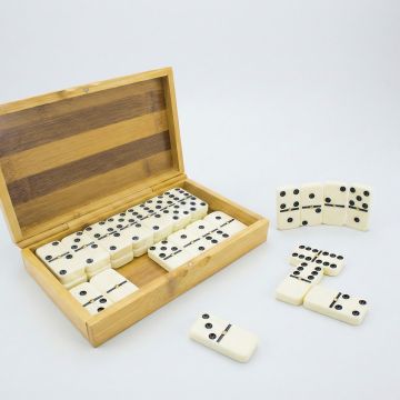 Juego de dominó con estuche de madera
